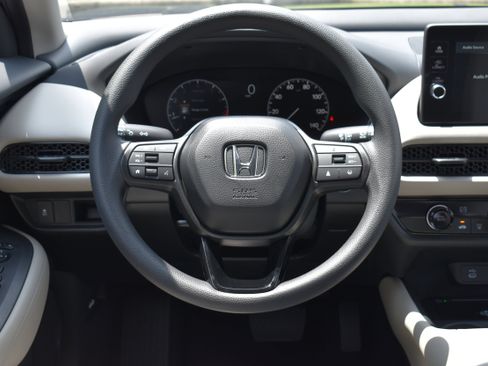 New 2026 Honda HR-V LX image 16