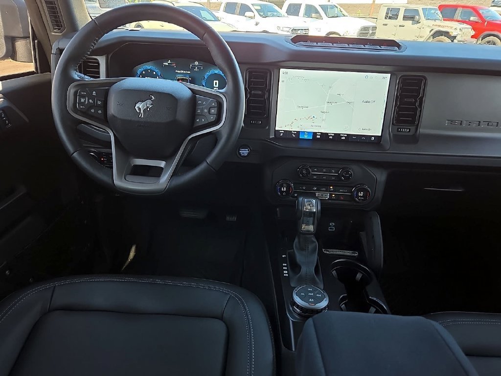 Used 2025 Ford Bronco Badlands AWD/4WD image 11
