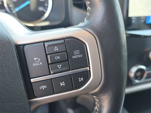 Used 2024 Ford Expedition XLT AWD/4WD image 20