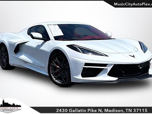 Used 2024 Chevrolet Corvette Stingray Premium Cpe w/ Battery Protection Package RWD image 1