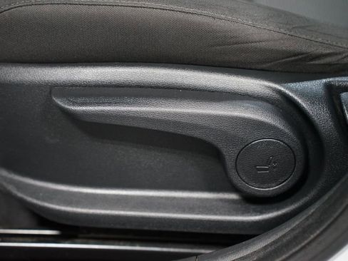 Used 2022 Hyundai Accent SE image 28