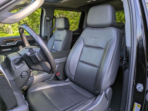Certified 2023 GMC Sierra 1500 Denali w/ Denali Reserve Package AWD/4WD image 12