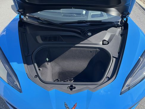 Used 2020 Chevrolet Corvette Stingray Preferred Cpe w/ 2LT Preferred Equipment Group RWD image 59