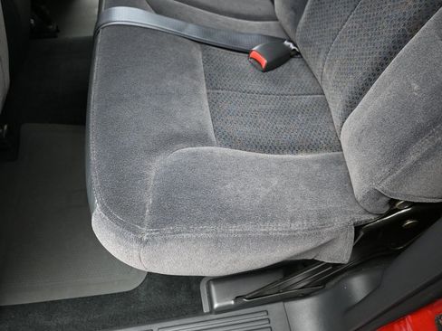 Used 2002 Chevrolet Silverado 1500 LS w/ Off-Road Pkg image 21