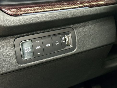 New 2026 Chevrolet Traverse Z71 AWD/4WD image 11