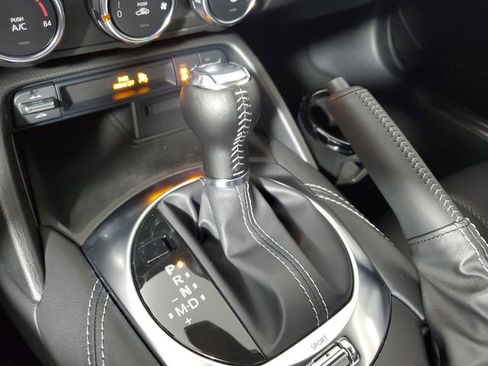 New 2026 MAZDA MX-5 Miata RF Grand Touring image 25