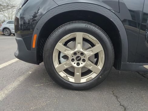 New 2025 MINI Cooper Countryman S w/ Comfort Package Max image 10