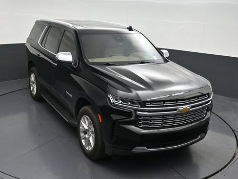 Used 2023 Chevrolet Tahoe Premier w/ Advanced Technology Package RWD image 22