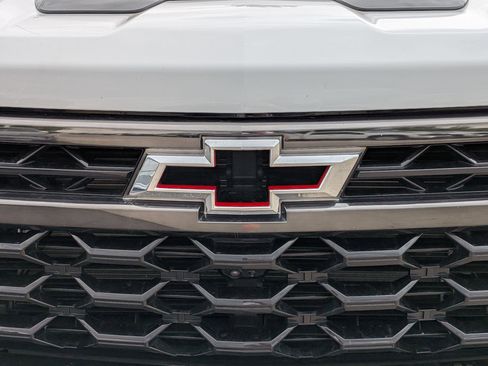 Certified 2024 Chevrolet Silverado 1500 ZR2 w/ Technology Package AWD/4WD image 10