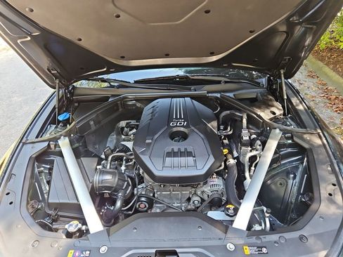 Used 2023 Genesis G70 2.0T w/ Sport Prestige Package image 39