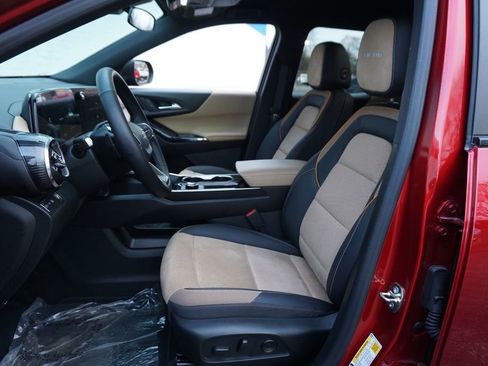 New 2025 Chevrolet Equinox ACTIV w/ Convenience Package III image 9