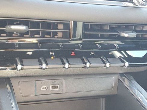 New 2026 GMC Canyon Elevation image 24