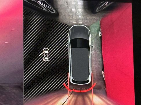 Used 2023 Audi Q7 2.0T Premium w/ Convenience Package image 28