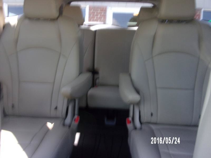 Used 2018 Buick Enclave Premium w/ Experience Buick Package AWD/4WD image 27