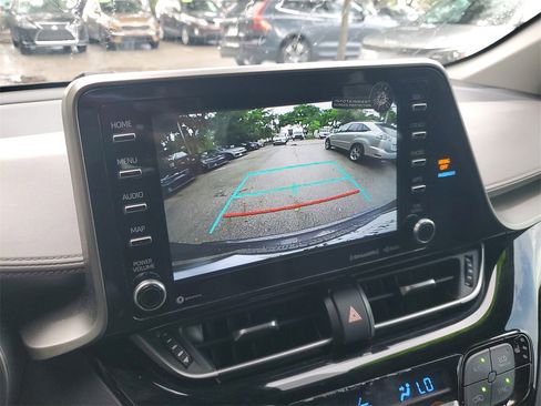 Used 2022 Toyota C-HR Limited image 25