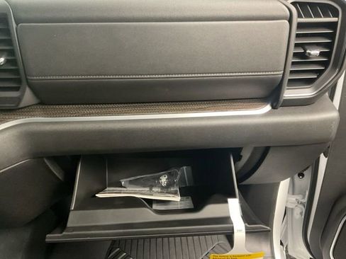 New 2026 Chevrolet Silverado 1500 LT w/ Z71 Off-Road Package image 24