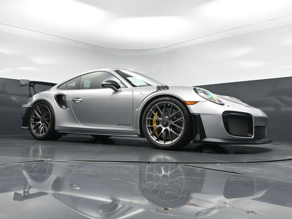Used 2018 Porsche 911 GT2 RS RWD image 27