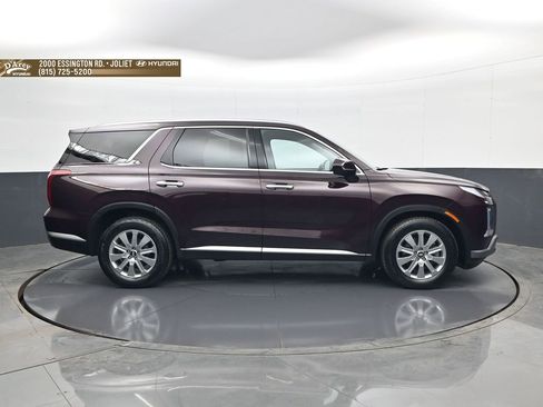Used 2023 Hyundai Palisade SEL w/ Cargo Package AWD/4WD image 4