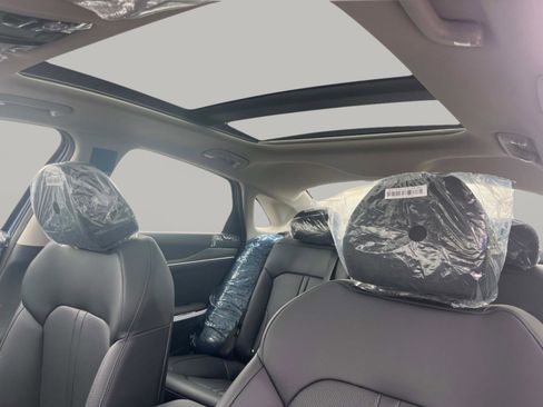 New 2025 Kia K5 EX image 22