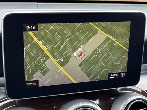 Used 2017 Mercedes-Benz GLC 300 4MATIC image 18