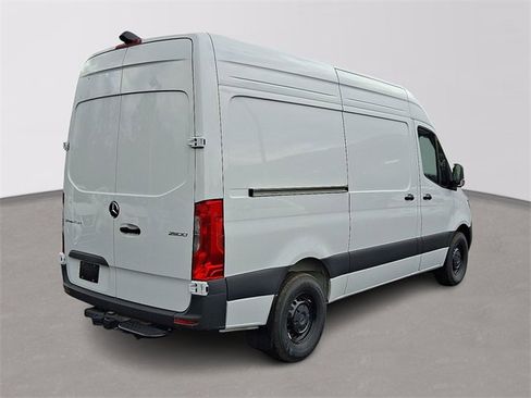 New 2025 Mercedes-Benz Sprinter 2500 image 4
