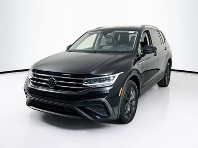 Used 2024 Volkswagen Tiguan SE