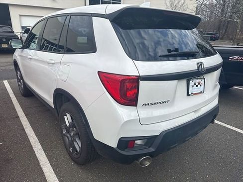 Used 2023 Honda Passport EX-L image 3