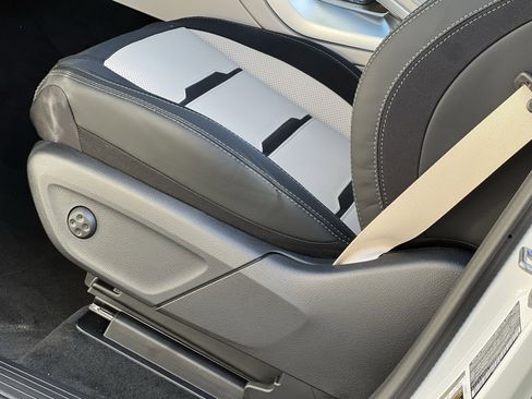 New 2026 Mercedes-Benz GLE 53 AMG 4MATIC image 12