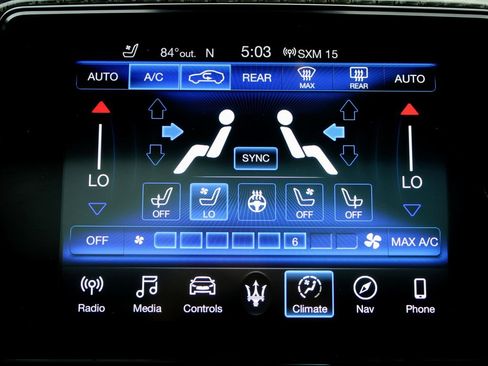 Used 2020 Maserati Quattroporte S GranSport Q4 AWD/4WD image 23