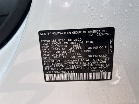 Used 2024 Volkswagen Atlas Cross Sport SE AWD/4WD image 33