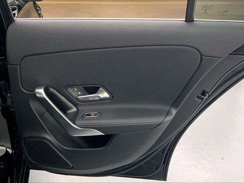 Certified 2022 Mercedes-Benz A 220 image 12