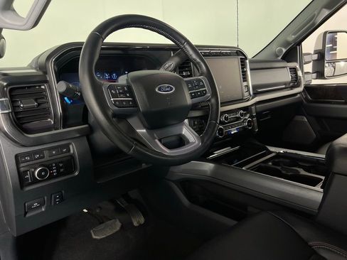 Used 2023 Ford F450 Lariat w/ Lariat Ultimate Package image 24