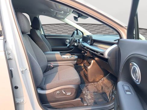New 2026 Hyundai Ioniq 9 SE AWD/4WD image 18