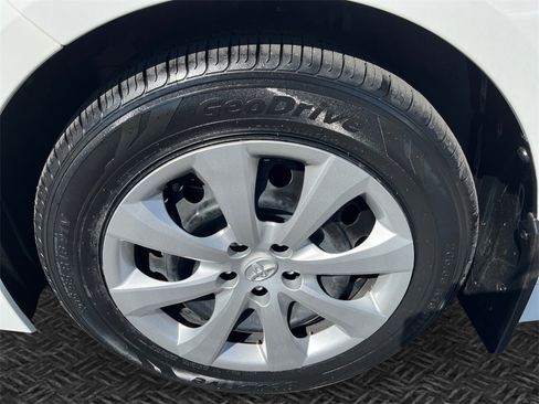 Certified 2023 Toyota Corolla LE image 11