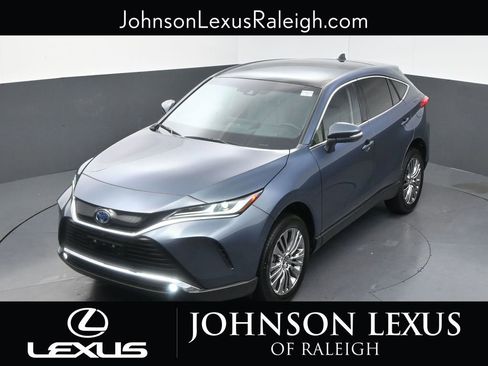Used 2024 Toyota Venza Limited AWD/4WD image 24