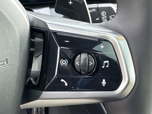 Used 2025 BMW X3 xDrive30i w/ M Sport Package image 27