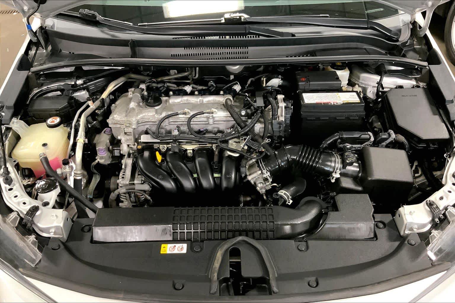 Certified 2020 Toyota Corolla LE w/ Carpet Mat Package (TMS) FWD image 32