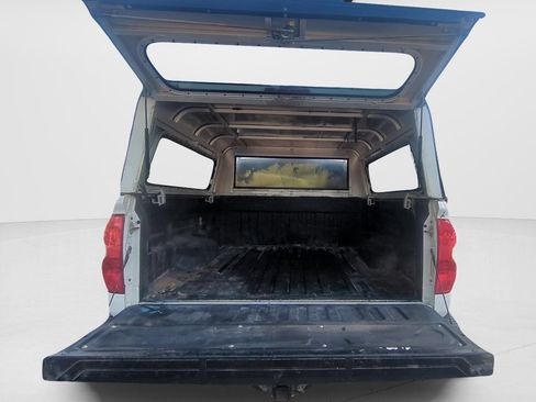 Used 2016 Toyota Tundra SR w/ Tow Package RWD image 9