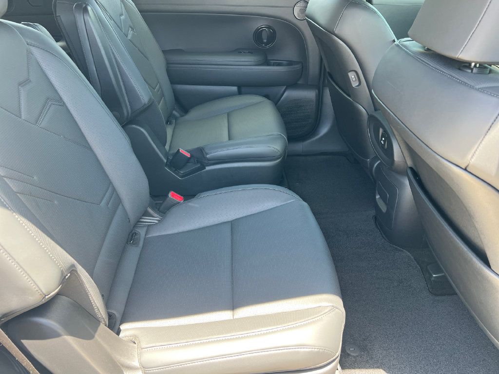 Certified 2026 Hyundai Palisade XRT Pro AWD/4WD image 10