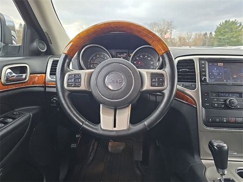 Used 2012 Jeep Grand Cherokee Overland image 29