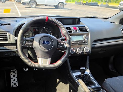 Used 2015 Subaru WRX AWD/4WD image 32