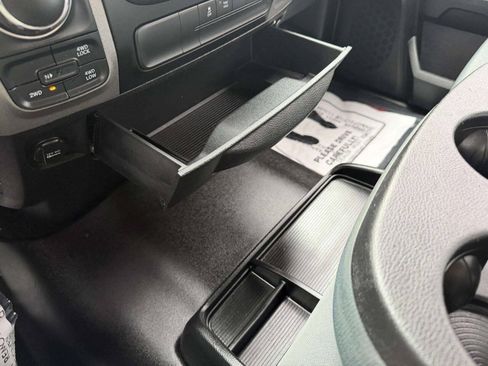 Used 2016 RAM 1500 Express AWD/4WD image 38