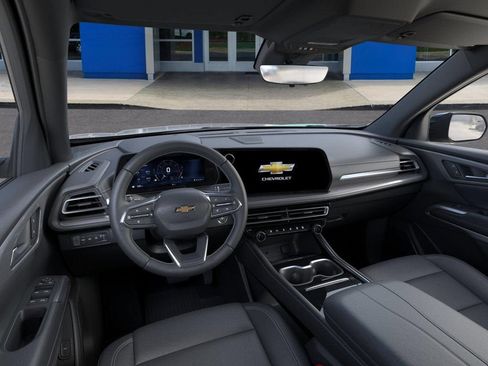 New 2026 Chevrolet Traverse LT w/ Midnight/Sport Edition AWD/4WD image 15