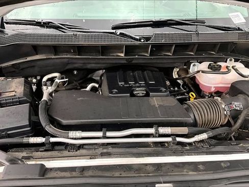 Used 2025 Chevrolet Silverado 1500 Custom AWD/4WD image 30