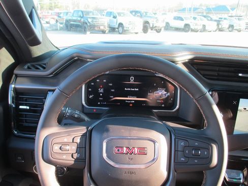 New 2026 GMC Sierra 2500 AT4 w/ AT4 Premium Plus Package image 22