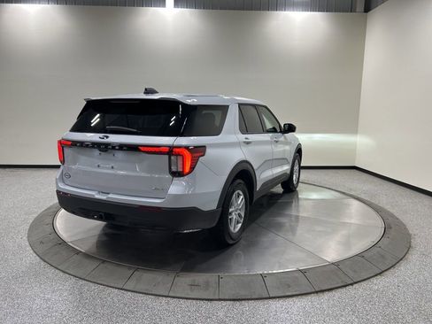 New 2026 Ford Explorer Active image 6