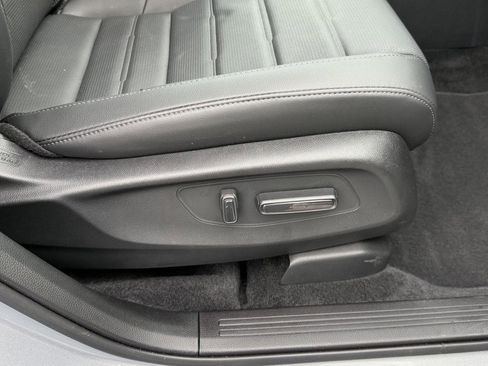 Certified 2026 Honda CR-V EX-L image 36
