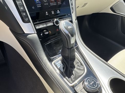 Used 2023 INFINITI Q50 Luxe w/ Cargo Package RWD image 15