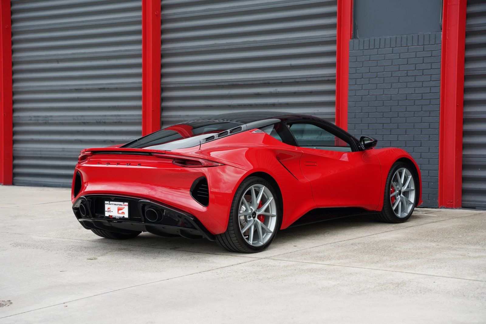 Used 2025 Lotus Emira RWD image 14