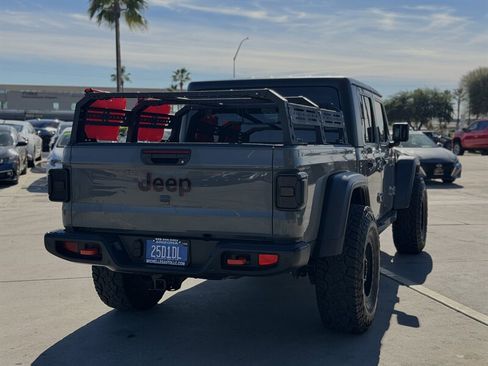 Used 2021 Jeep Gladiator Mojave w/ Safety Group image 8